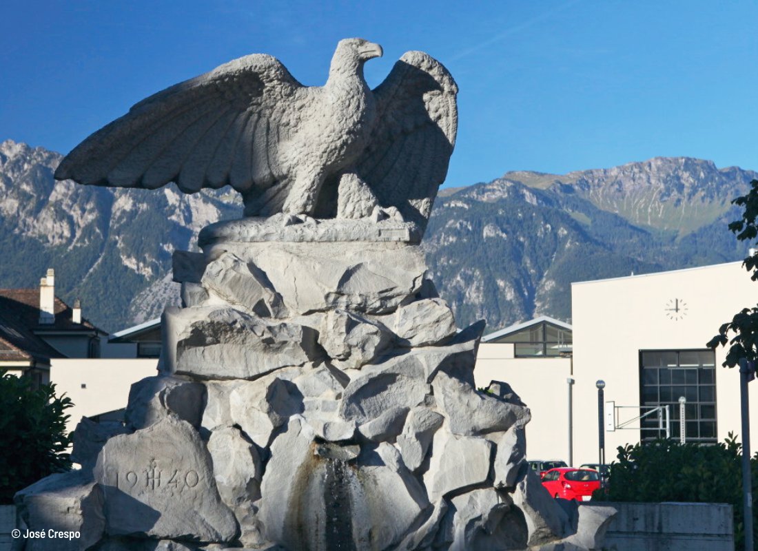 Discovering Aigle